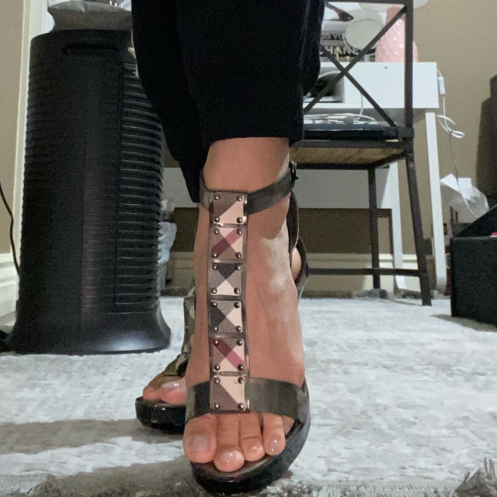 Burberry Black and Gray Heels